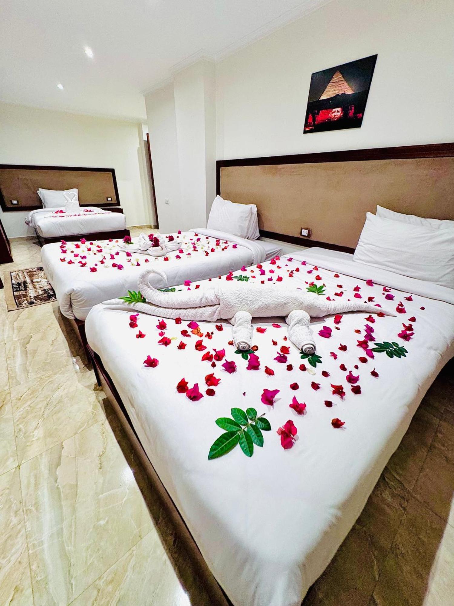 Flower Pyramids Inn Kafret el-Gabal Dış mekan fotoğraf